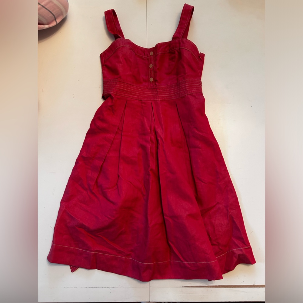 RED DRESS